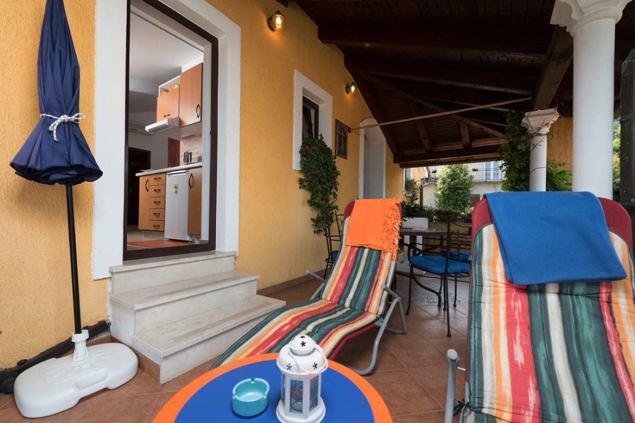 Apartments Villa Zara Lovran Exterior photo